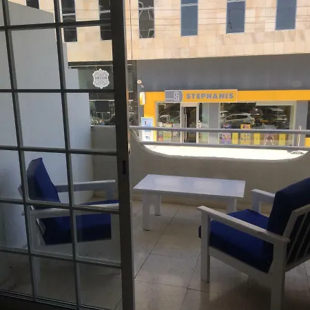 Apartman Modern In Town Centre *