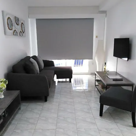 Apartman Modern In Town Centre *